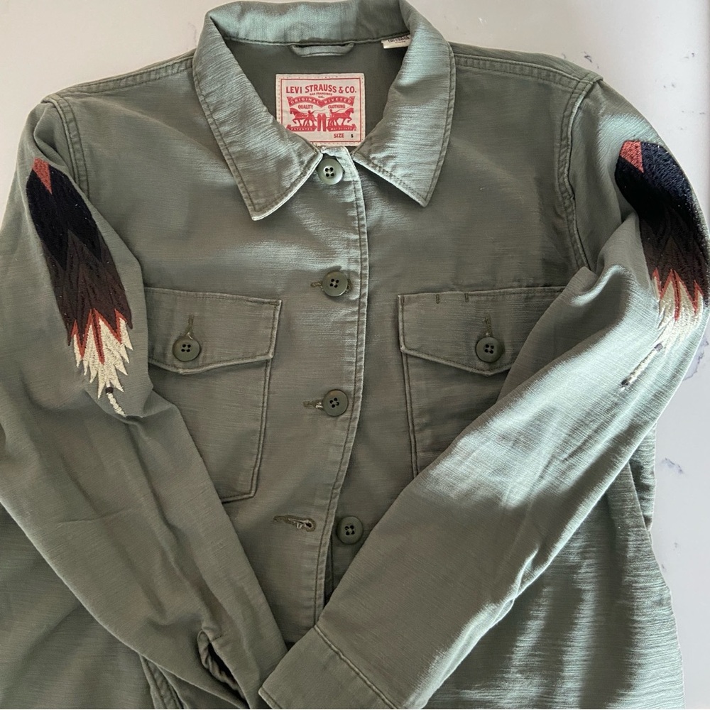 Levi's Women's Olive Utility Jacket with Embroidered Feathers on Sleeves